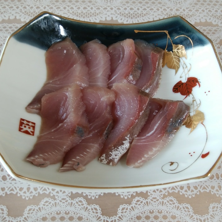 ハマチのお刺身 美味しくなるひと手間 レシピ 作り方 By Mamacream 楽天レシピ ハマチのお刺身 美味しくなるひと手間 レシピ 作り方 By Mamacream 楽天レシピ
